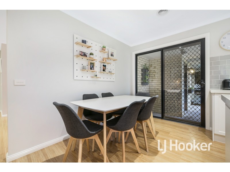 14 Storey Drive, Pakenham VIC 3810