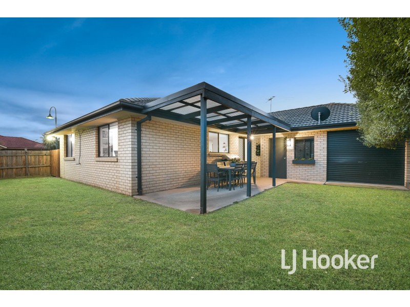 14 Storey Drive, Pakenham VIC 3810
