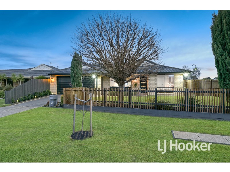 14 Storey Drive, Pakenham VIC 3810