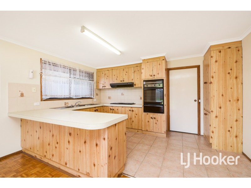 20 Kingston Avenue, Pakenham VIC 3810