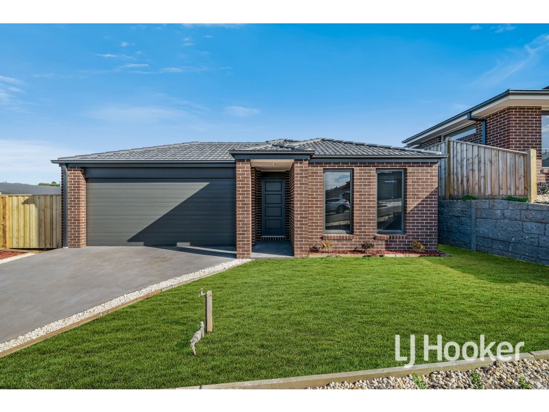 22 Redleaf Avenue, Warragul VIC 3820