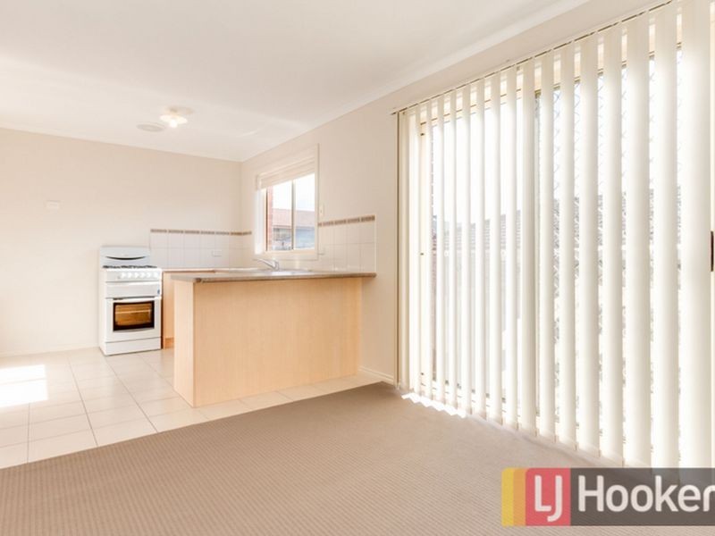 1/5 Glenda Court, Pakenham VIC 3810