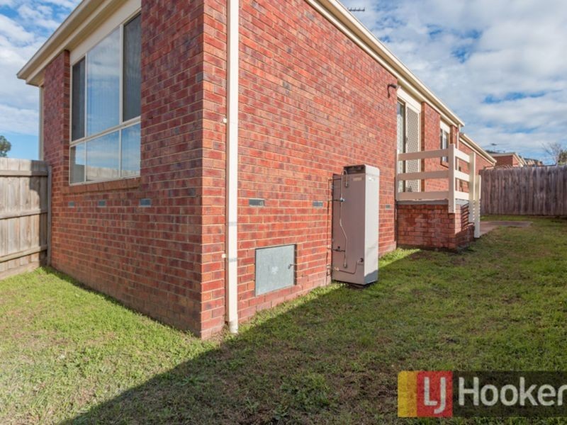 1/5 Glenda Court, Pakenham VIC 3810