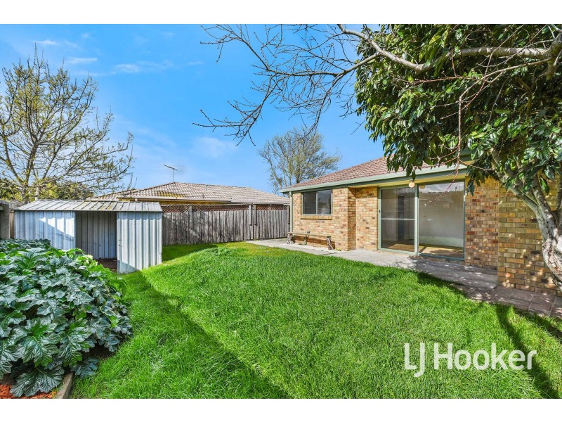 10 Daniel Court, Pakenham VIC 3810