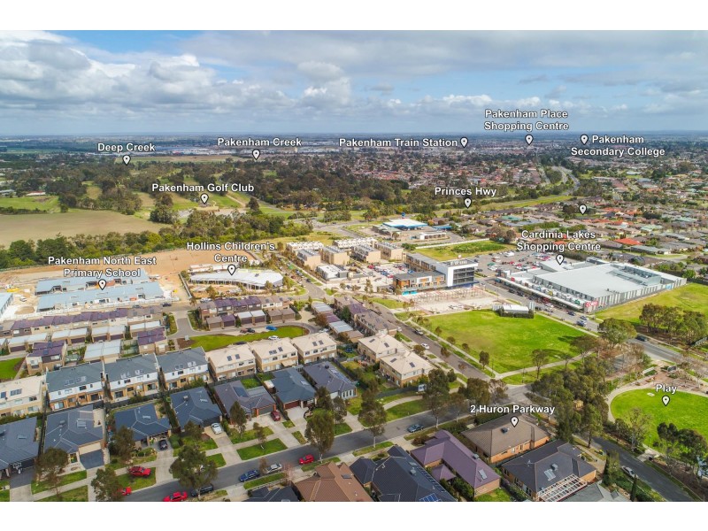 2 Huron Parkway, Pakenham VIC 3810