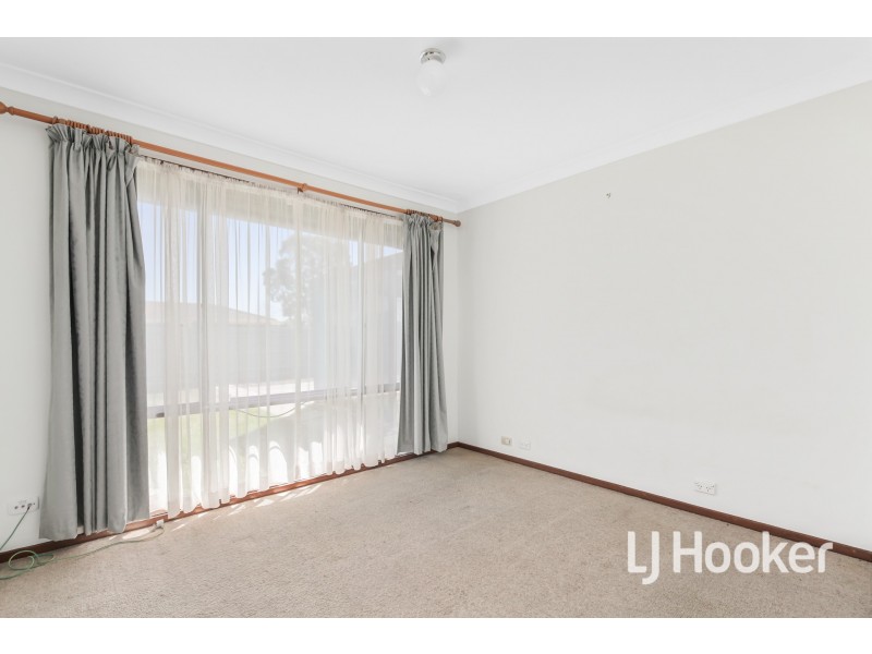 39 Howey Road, Pakenham VIC 3810