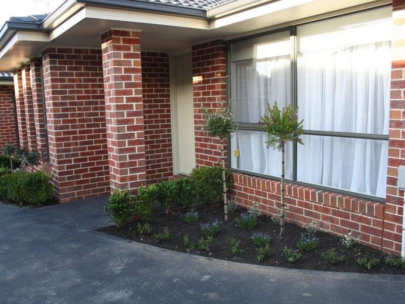 2/14 Hair Court, Beaconsfield VIC 3807