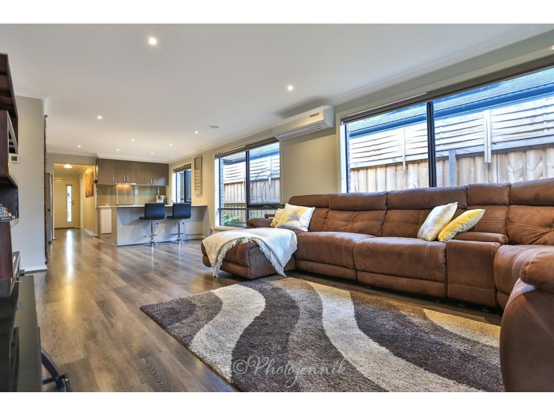 14 Longmeadow Road, Officer VIC 3809