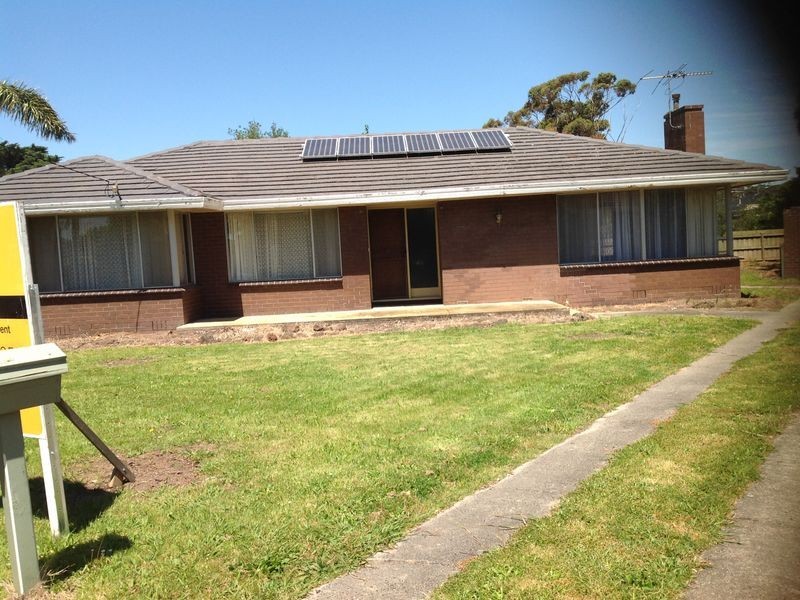 7 Kirra Court, Pakenham VIC 3810