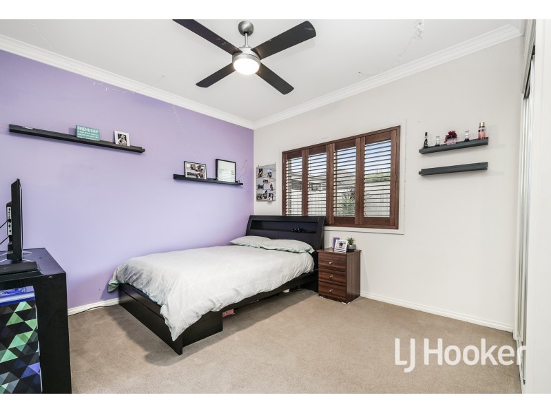 6 Winneke Way, Pakenham VIC 3810