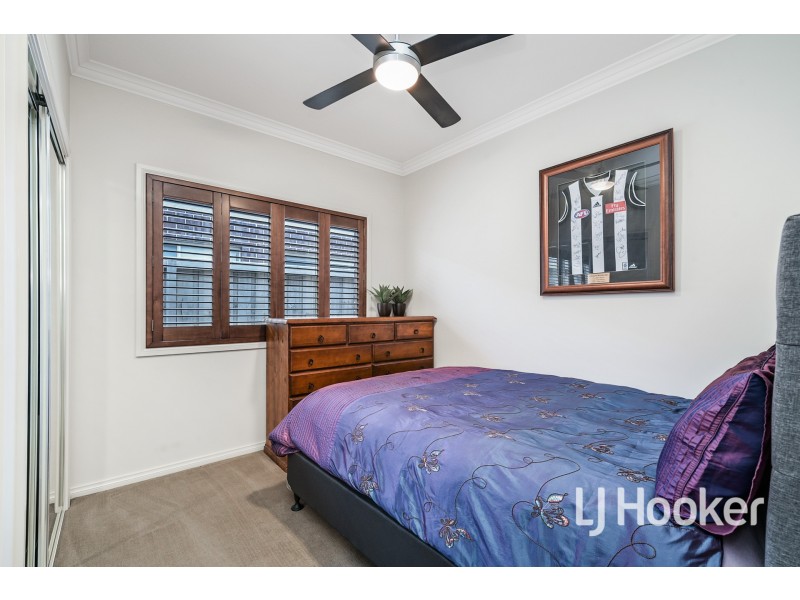 6 Winneke Way, Pakenham VIC 3810