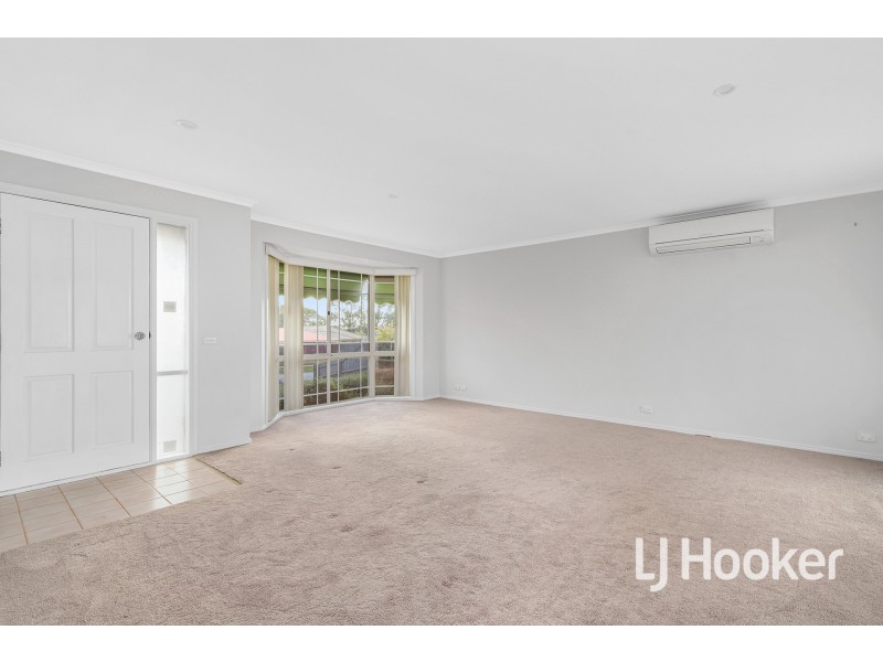 14 Mcnamara Court, Pakenham VIC 3810