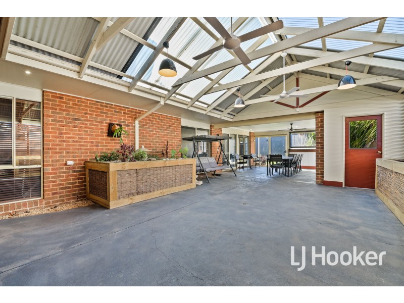 1 Settlers Court, Pakenham VIC 3810