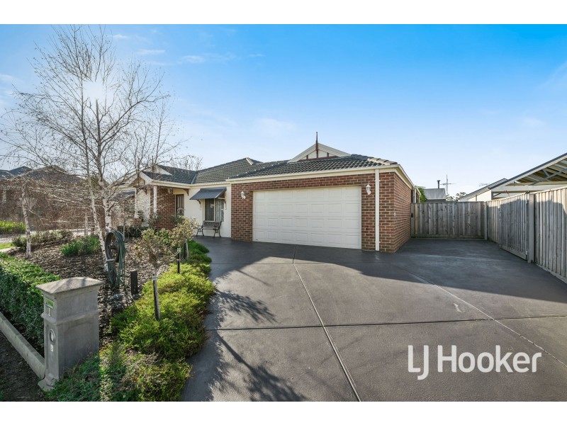 1 Settlers Court, Pakenham VIC 3810