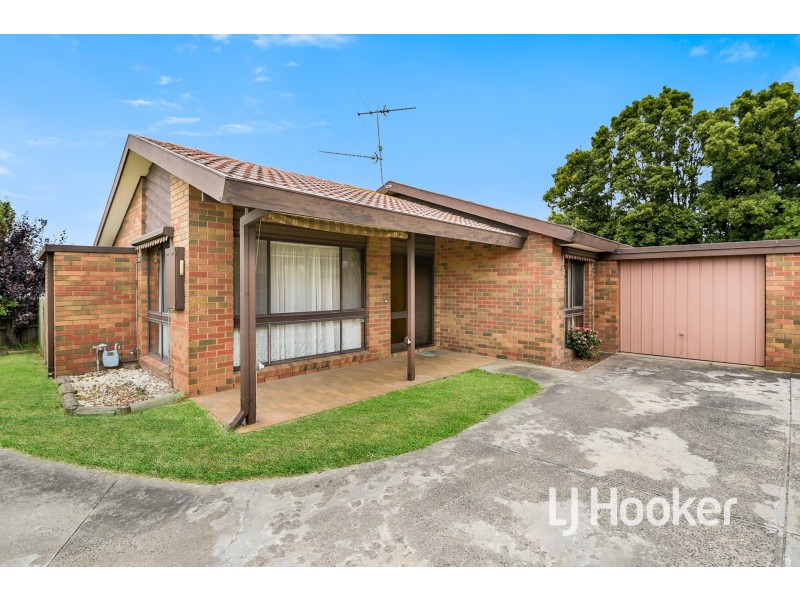 4/23 Princes Highway, Pakenham VIC 3810
