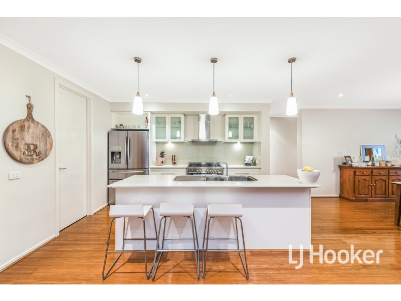 23 Illawarra Way, Pakenham VIC 3810