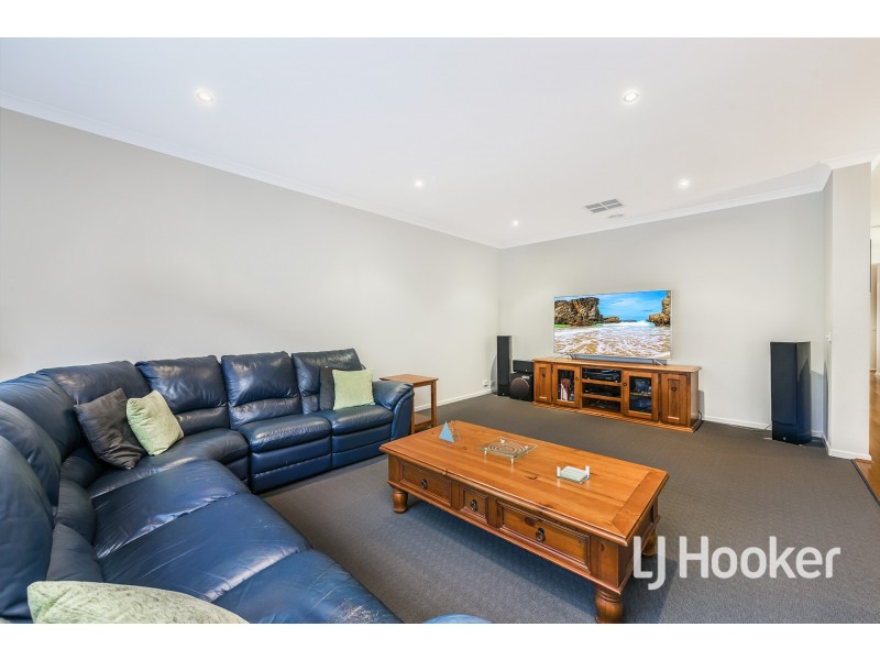 23 Illawarra Way, Pakenham VIC 3810