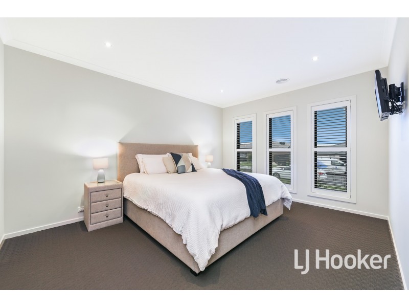 23 Illawarra Way, Pakenham VIC 3810