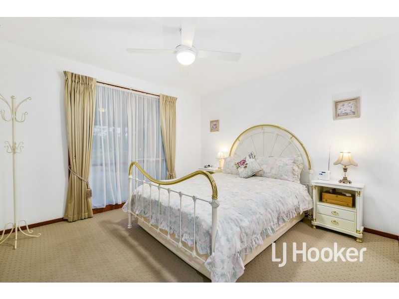 21 Meeking Drive, Pakenham VIC 3810