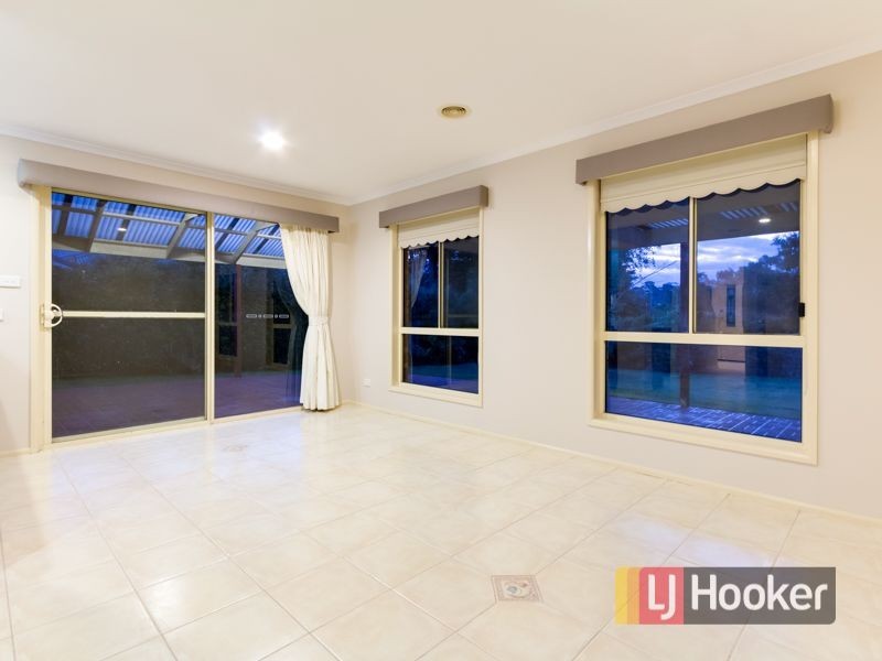 5 Lakeview Terrace, Beaconsfield VIC 3807