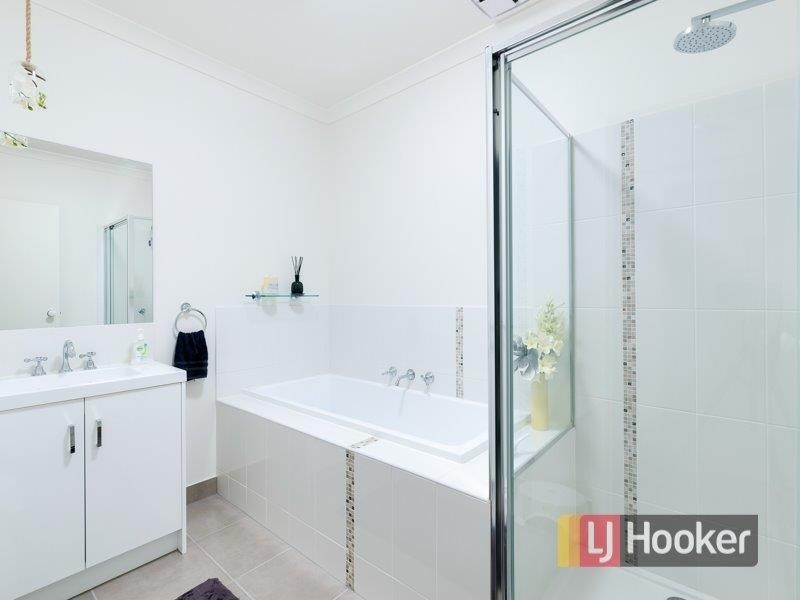 17 Havana Parade, Pakenham VIC 3810