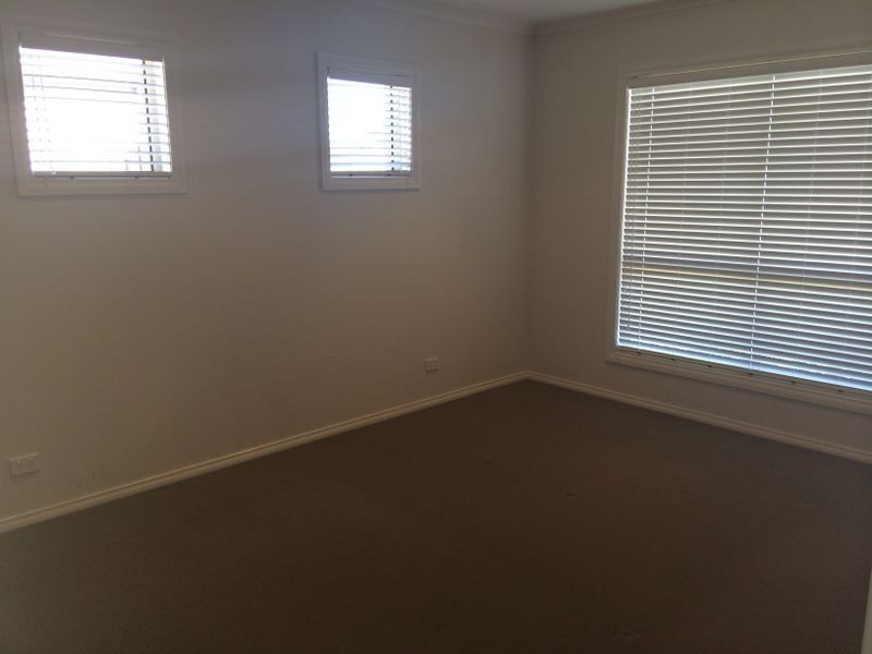 146 Webster Way, Pakenham VIC 3810