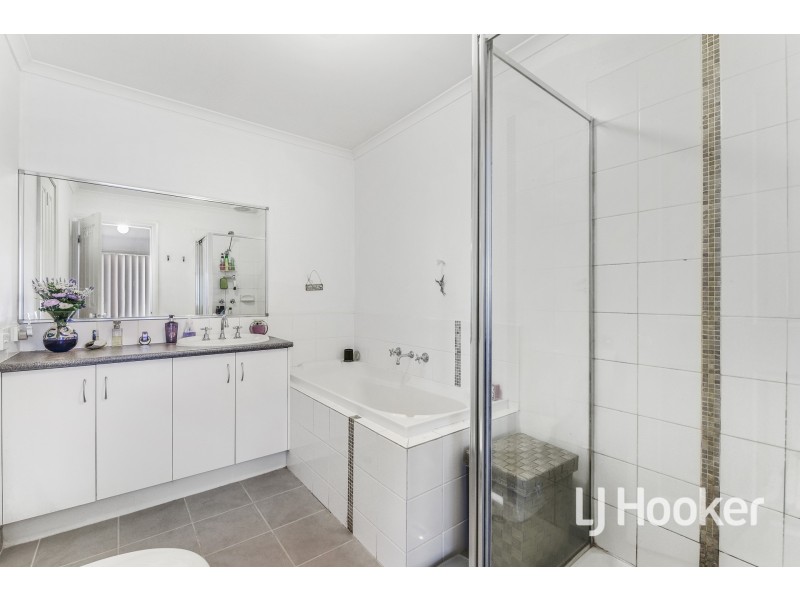 13/21-31 Parman Avenue, Pakenham VIC 3810