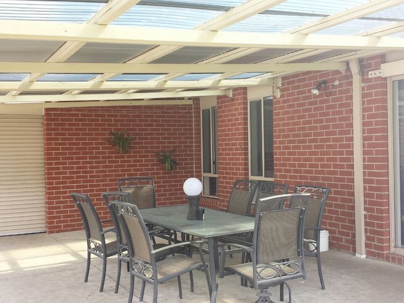 102 Webster Way, Pakenham VIC 3810