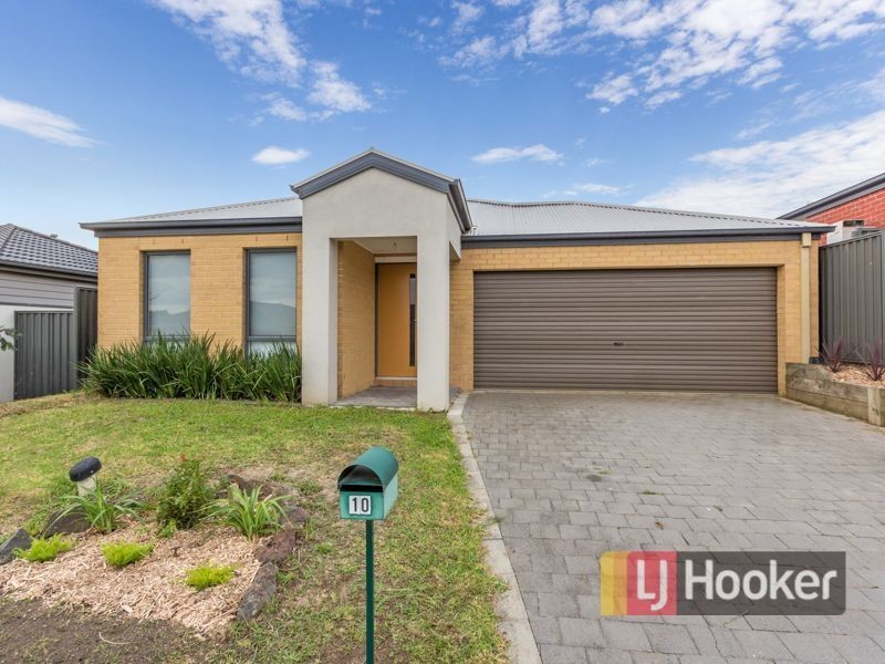 10 Pashia Grove, Pakenham VIC 3810