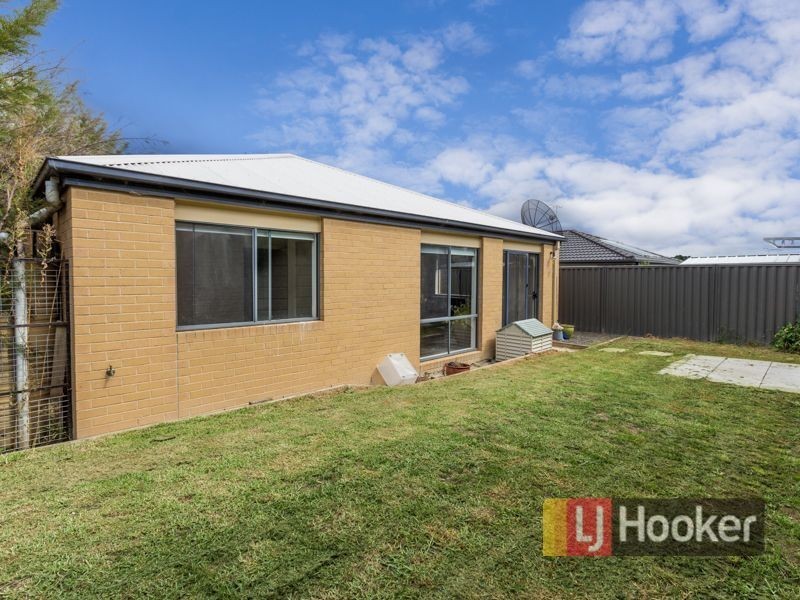 10 Pashia Grove, Pakenham VIC 3810