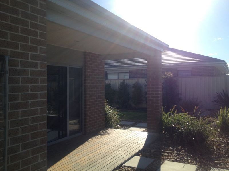 11 Edenbrook Circuit, Pakenham VIC 3810