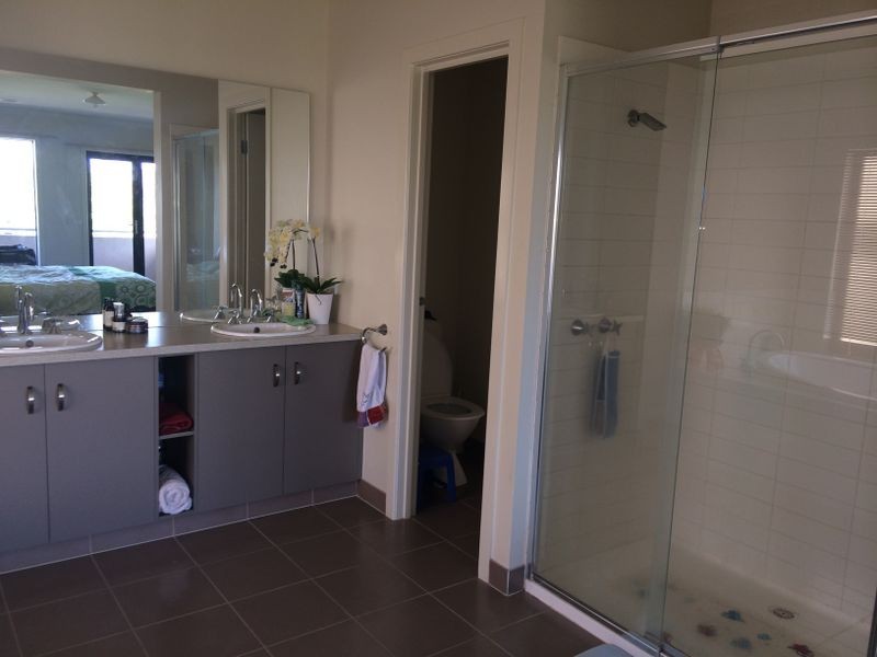 18 Kilburn Place, Pakenham VIC 3810