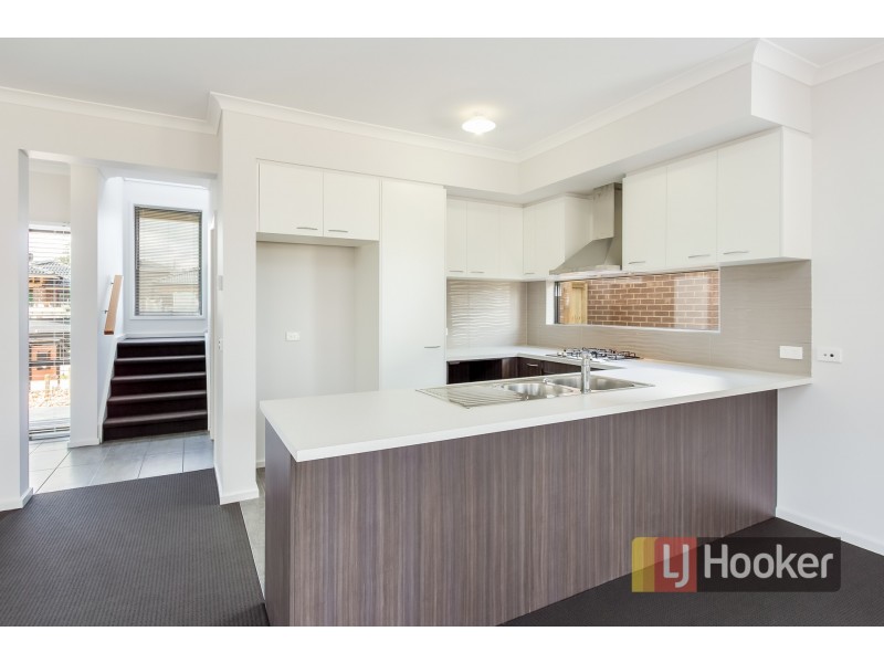 18 Nolan Crescent, Officer VIC 3809