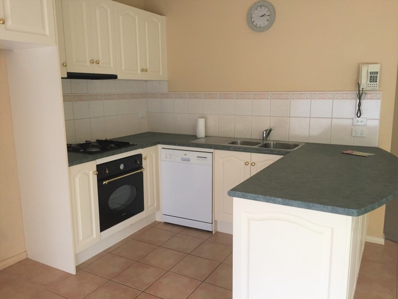 1 Willowbank Pocket, Pakenham VIC 3810