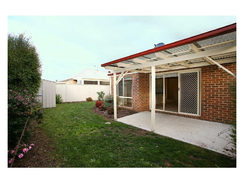 1 Willowbank Pocket, Pakenham VIC 3810
