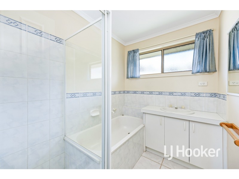 36 Union Avenue, Pakenham VIC 3810