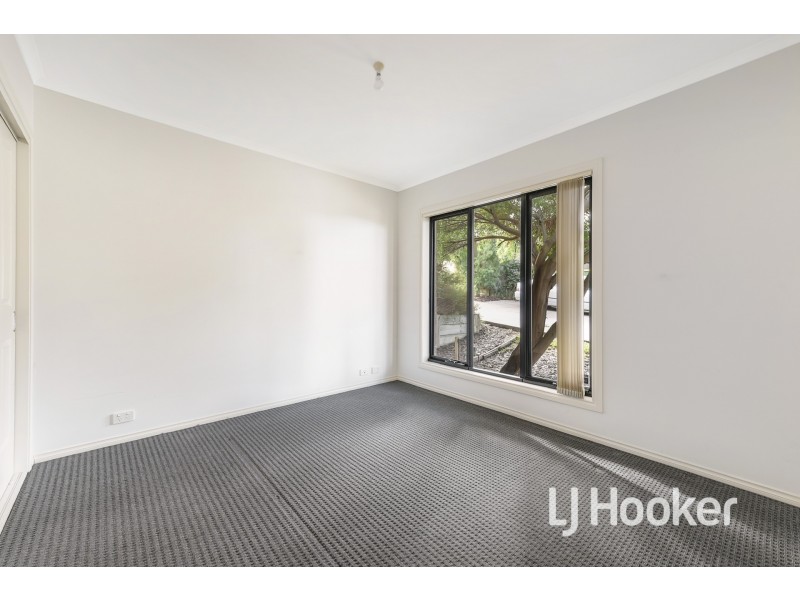 12/103 Army Road, Pakenham VIC 3810