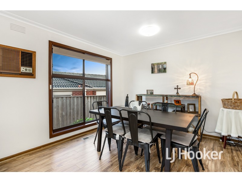 6 Ahern Road, Pakenham VIC 3810