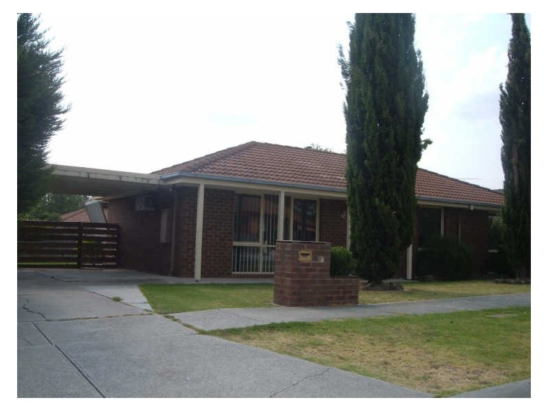 6 Matthews Court, Pakenham VIC 3810