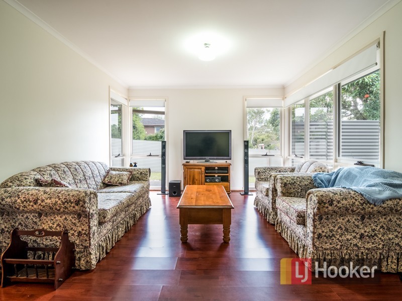 41 Ahern Road, Pakenham VIC 3810