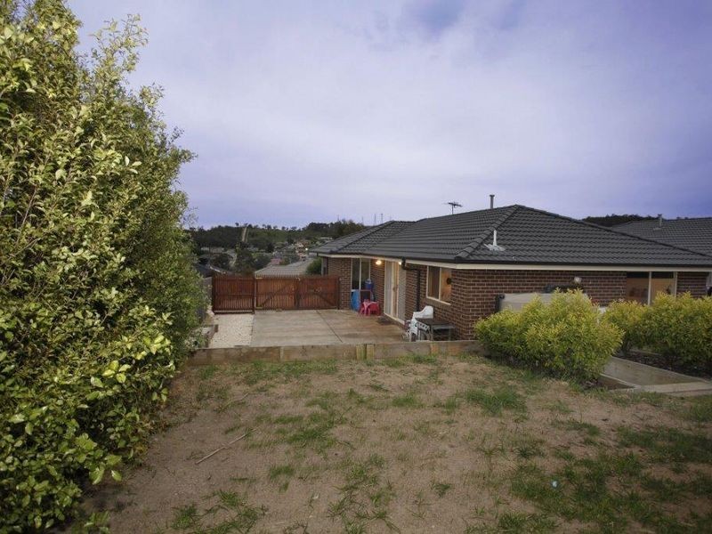 7 Yellowgum Drive, Pakenham VIC 3810