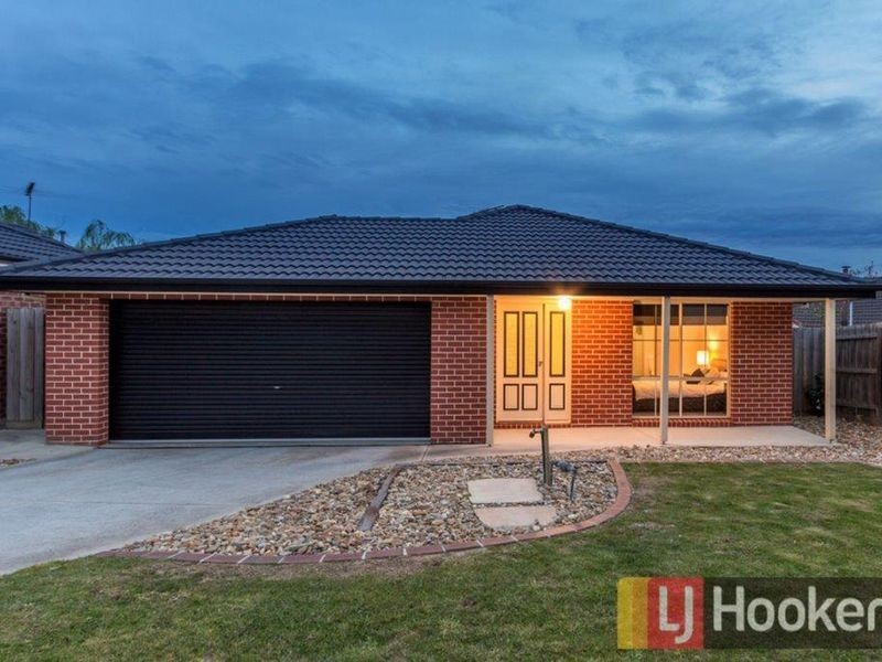 8A Ebony Drive, Pakenham VIC 3810