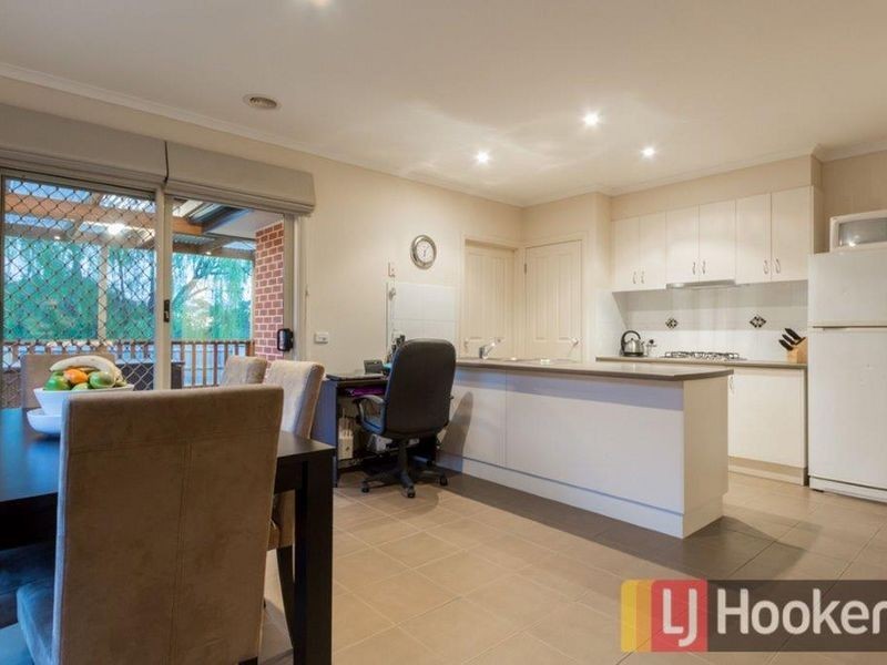 8A Ebony Drive, Pakenham VIC 3810