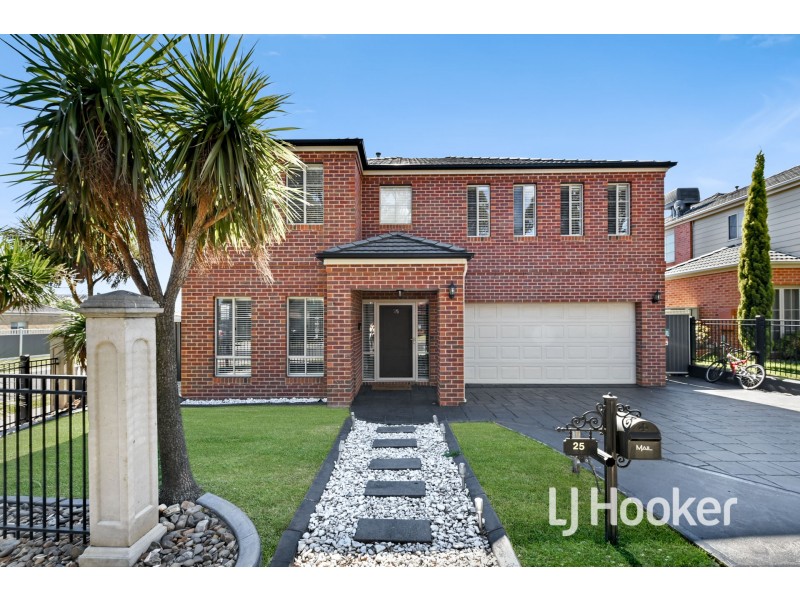 25 Arbour Rise, Pakenham VIC 3810