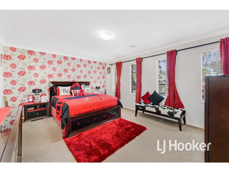 25 Arbour Rise, Pakenham VIC 3810