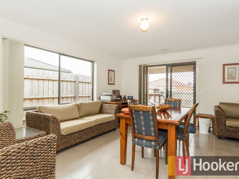 43 Pommel Street, Pakenham VIC 3810