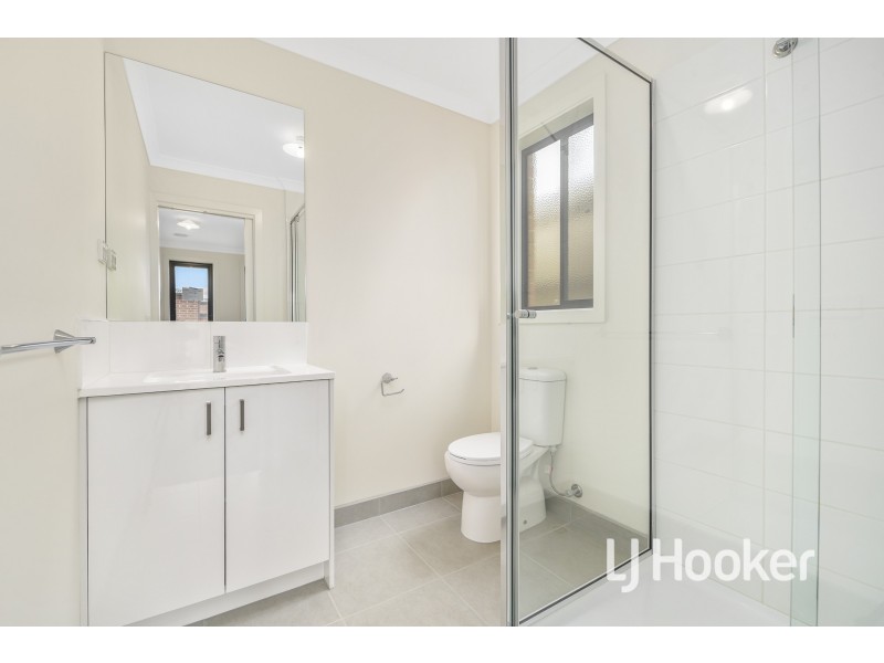 1 Tottenham Way, Officer VIC 3809