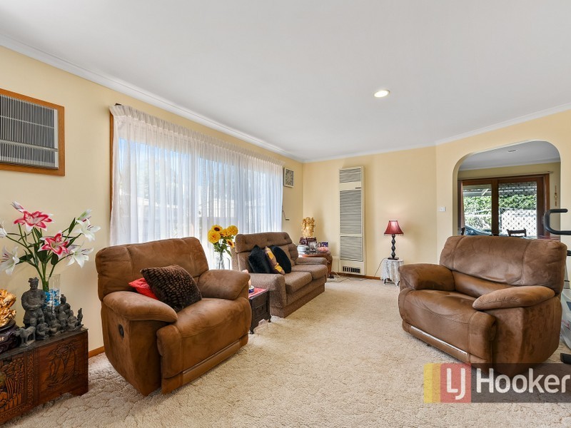 56 Bluegrass Crescent, Pakenham VIC 3810