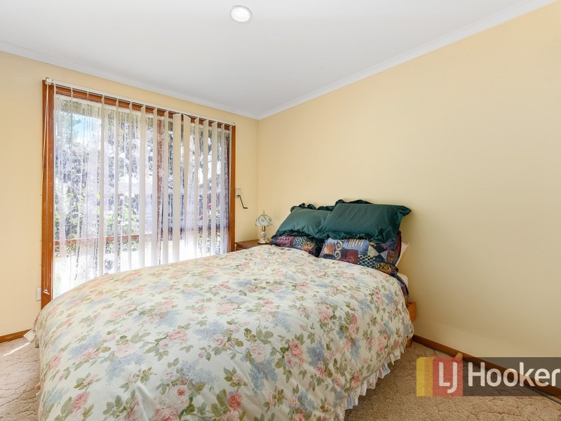 56 Bluegrass Crescent, Pakenham VIC 3810