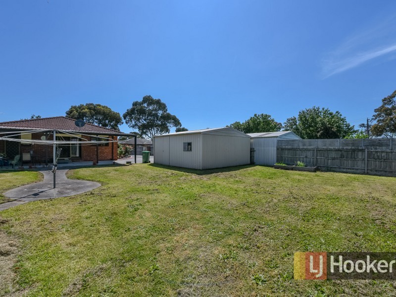 56 Bluegrass Crescent, Pakenham VIC 3810